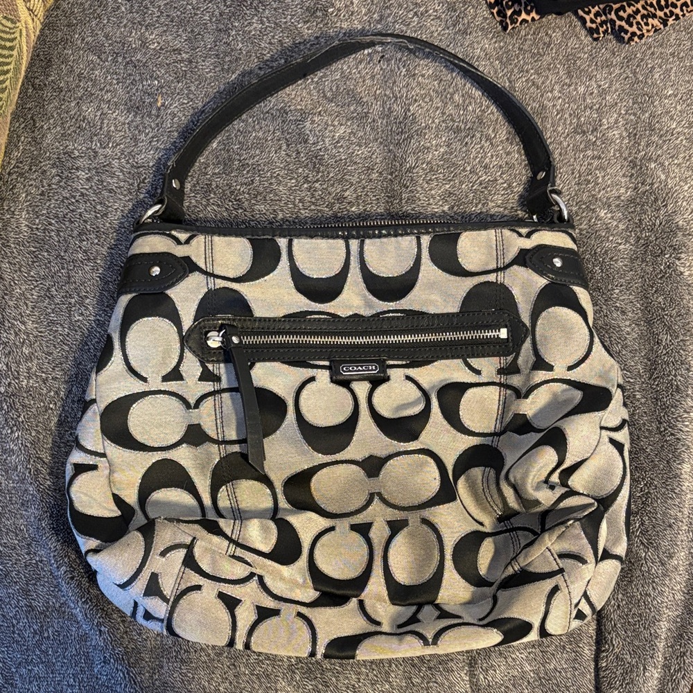 Coach shoulder bag